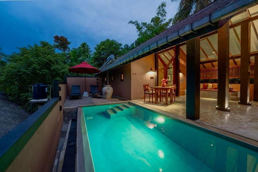 Nisala Villas Hikkaduwa Exterior photo