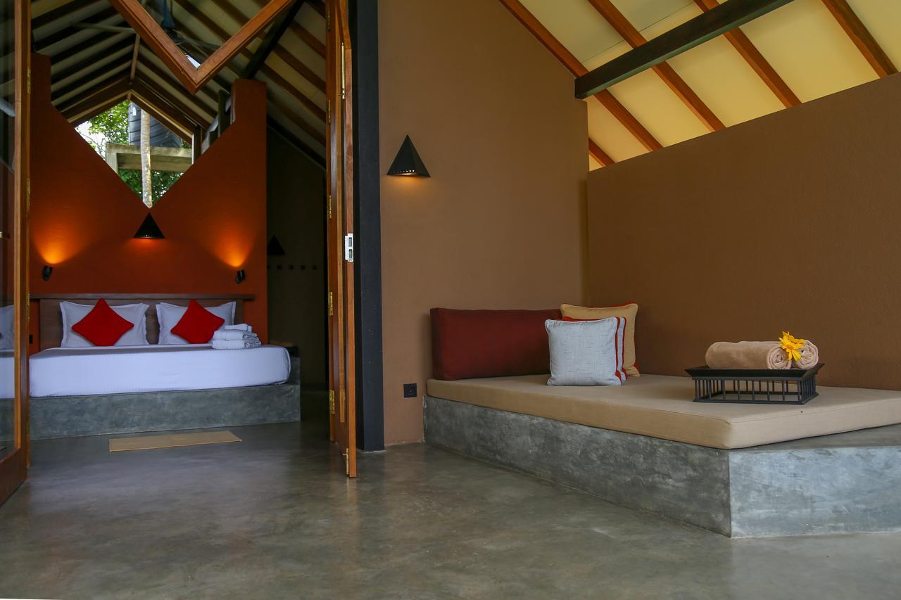 Nisala Villas Hikkaduwa Exterior photo